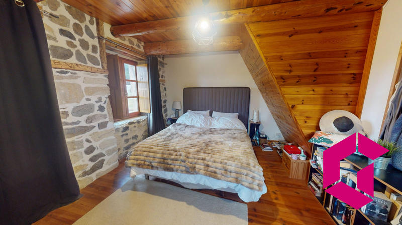 Ferme - 221 m² - 7 pièces