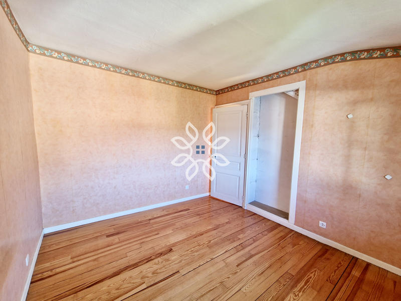 Appartement - 65 m² - 4 pièces