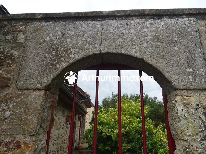 Maison - 180 m² - 6 pièces