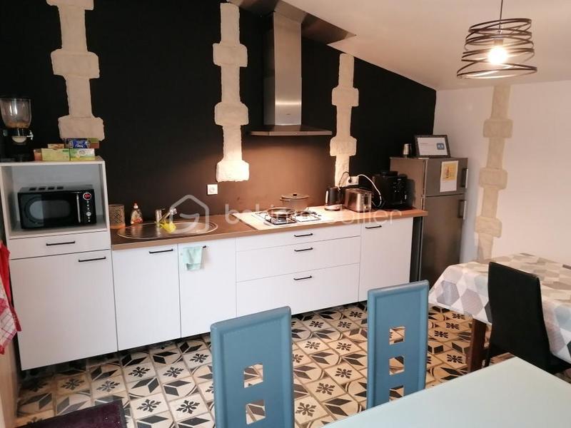 Maison chambre d'hôtes - 340 m² - 8 pièces