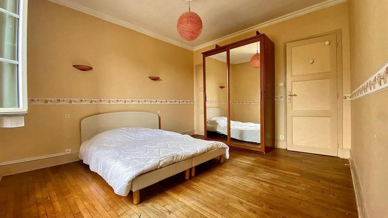 Appartement - 82 m² - 3 pièces