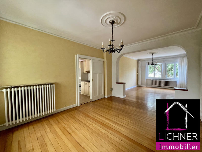 Maison - 176 m² - 8 pièces