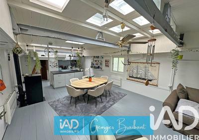 Maison - 160 m² - 6 pièces