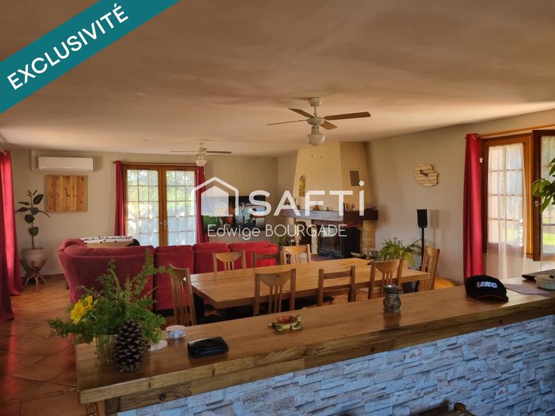 Maison - 184 m² - 8 pièces