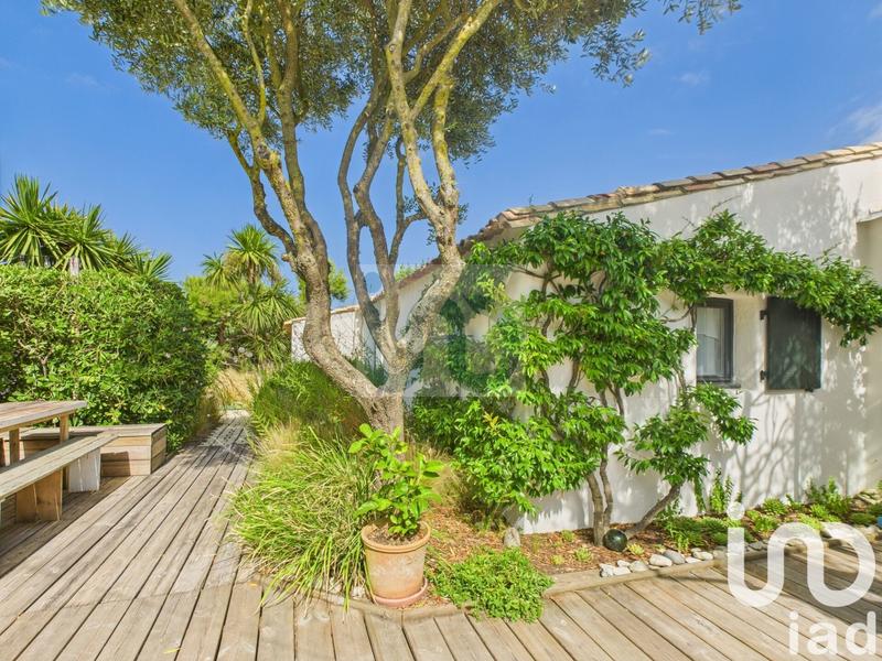 Maison - 187 m² - 7 pièces