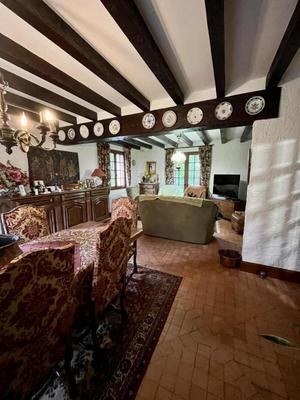 Maison - 177 m² - 6 pièces