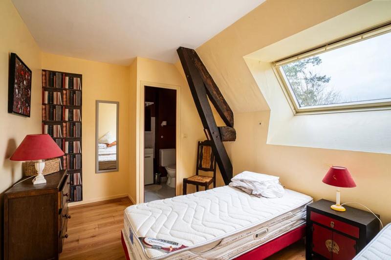 Demeure - 476 m² - 14 pièces