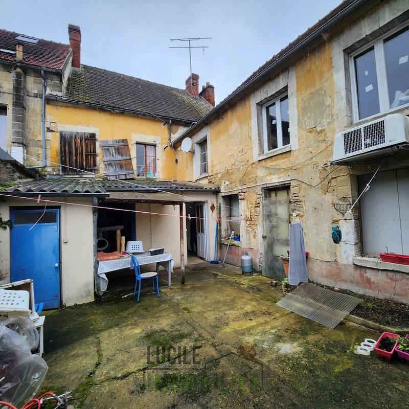 Local commercial - 133 m² - 4 pièces