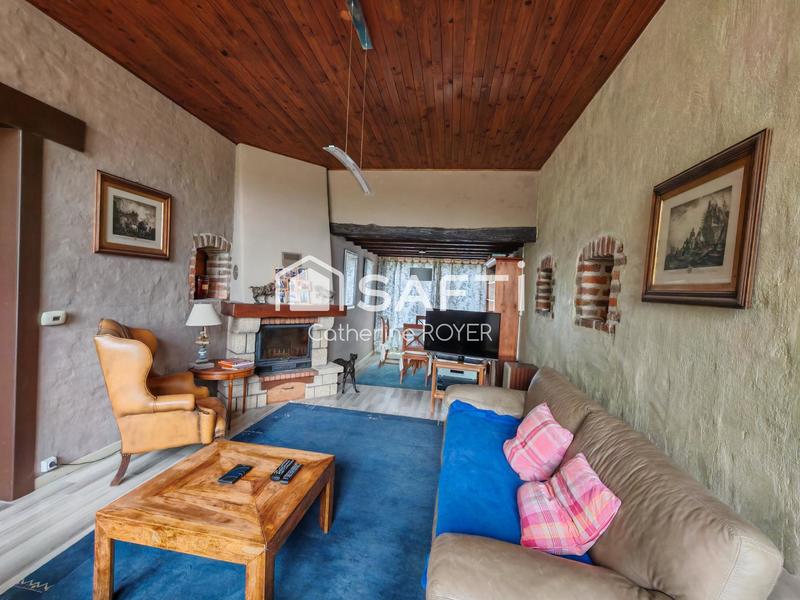 Maison - 186 m² - 6 pièces