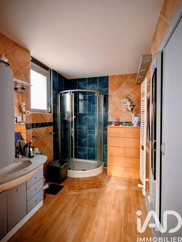 Maison de maîtres - 187 m² - 8 pièces