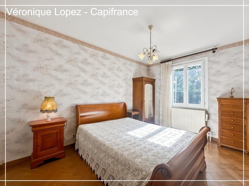 Maison - 102 m² - 4 pièces