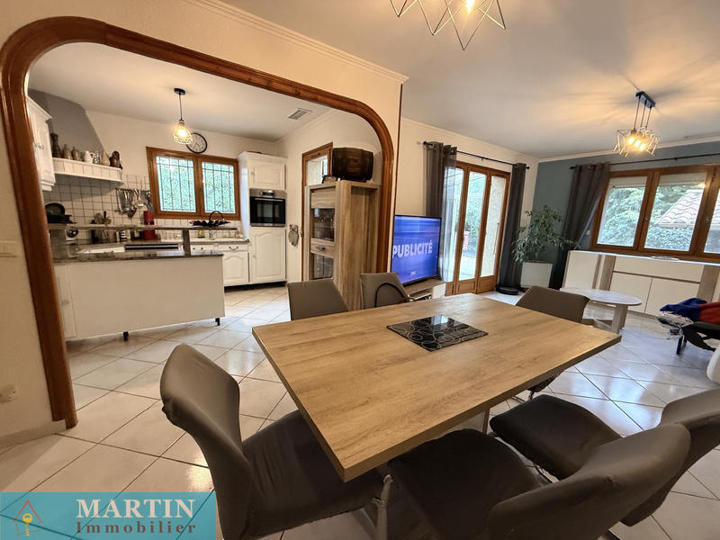 Maison - 123 m² - 6 pièces