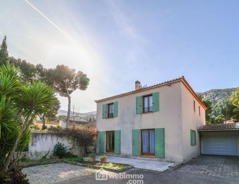 Villa - 166 m² - 5 pièces