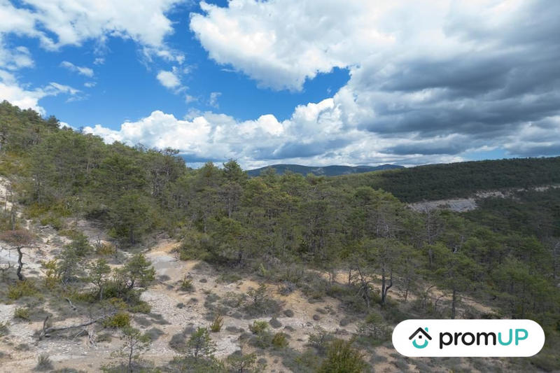 Terrain de loisirs - 92 370 m²