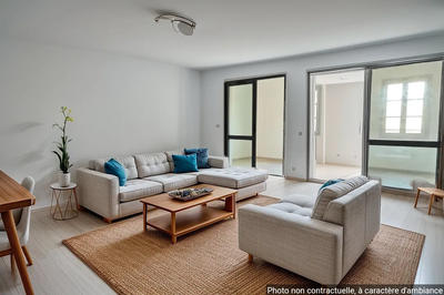 Appartement - 81 m² - 3 pièces