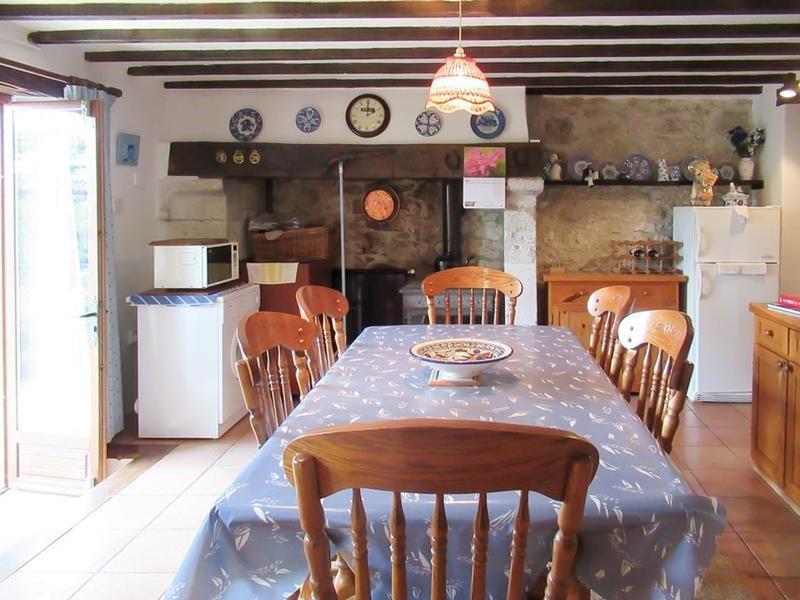 Maison - 240 m² - 9 pièces