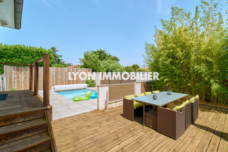 Villa - 187 m² - 7 pièces