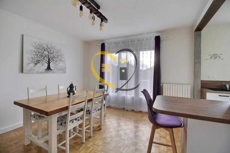 Maison - 108 m² - 5 pièces