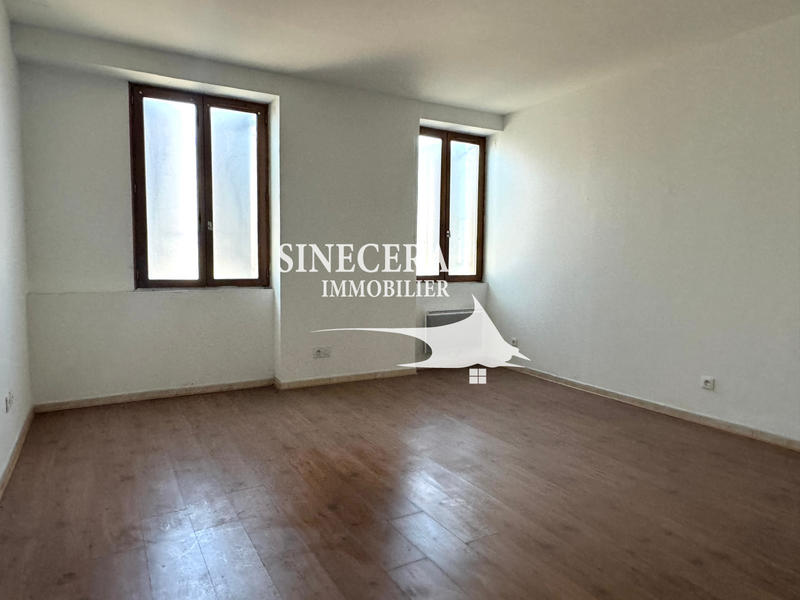 Maison - 181 m² - 6 pièces