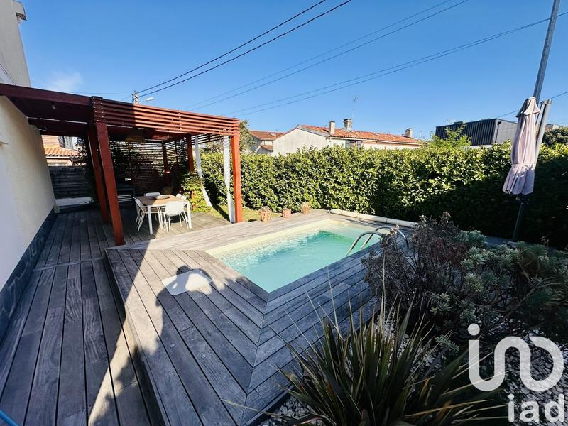 Appartement - 100 m² - 3 pièces