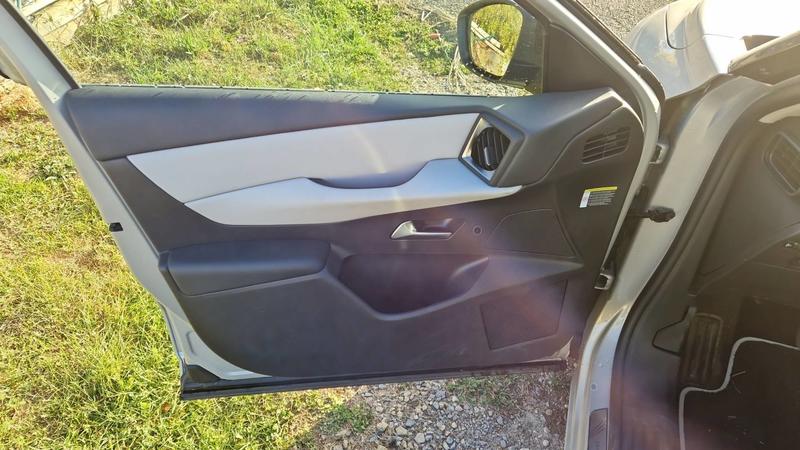 Ds Ds 3 Crossback II E-Tense 54 kWh 156 Esprit de Voyage - Automatique Entretien constructeur