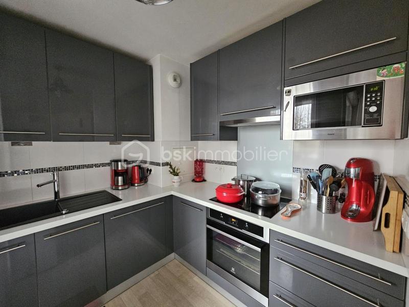 Appartement - 56 m² - 3 pièces