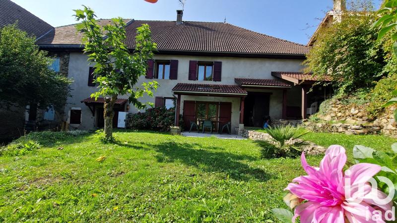 Maison - 171 m² - 7 pièces