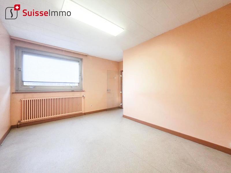 Bureau - 559 m² - 14 pièces