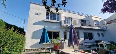 Maison - 180 m² - 6 pièces