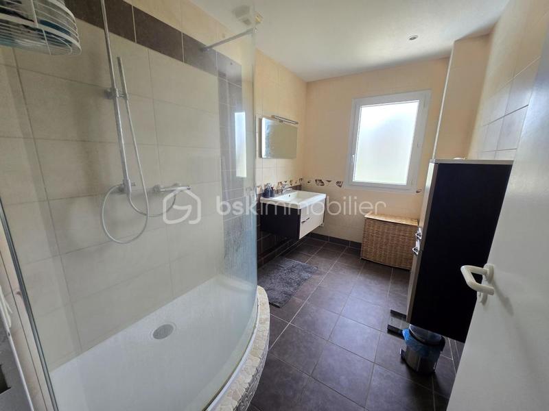 Pavillon - 161 m² - 5 pièces