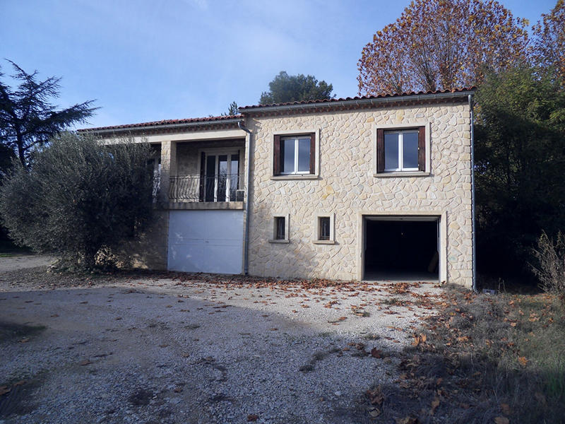 Maison - 106 m² - 5 pièces