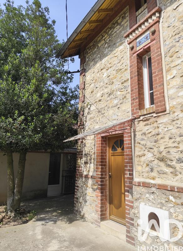Maison - 82 m² - 4 pièces
