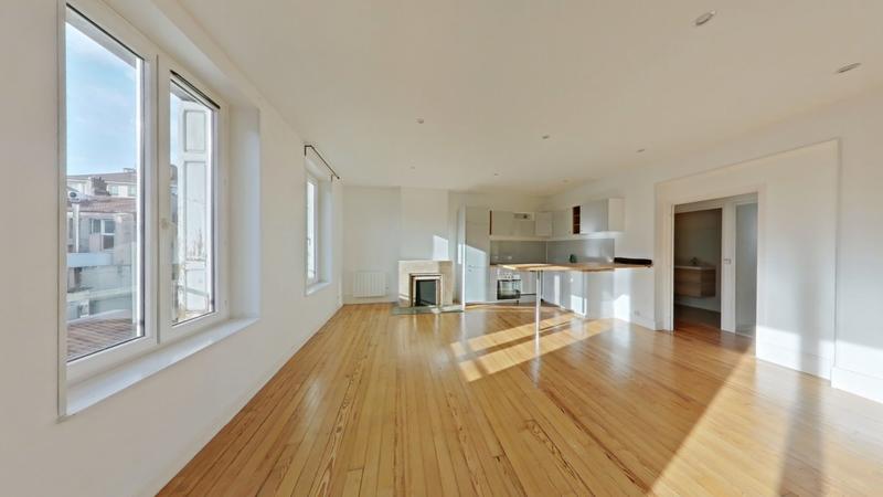 Appartement - 98 m² - 4 pièces