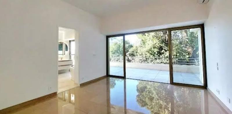 Appartement - 156 m² - 3 pièces