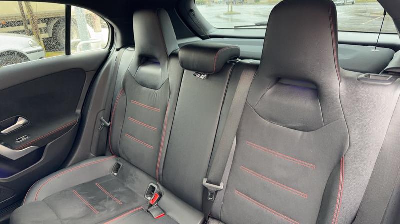 Mercedes Classe a IV 180 d 116 7g-Dct Amg Line - Automatique Toit ouvrant