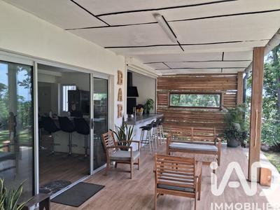 Maison - 145 m² - 9 pièces