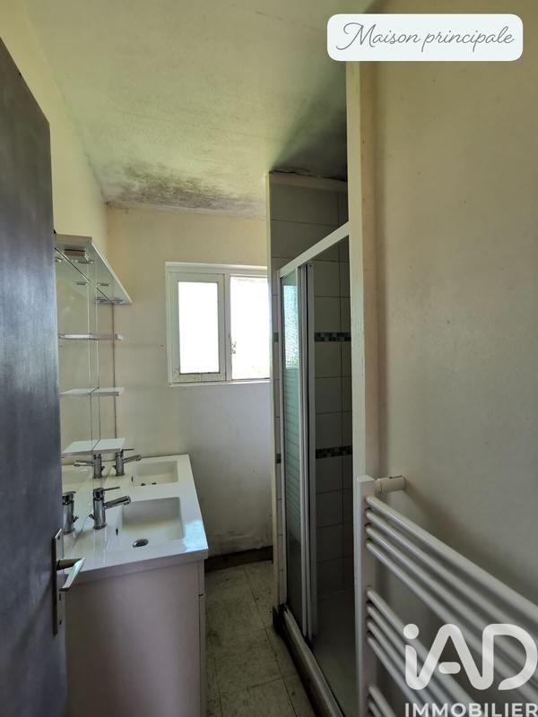 Maison - 192 m² - 11 pièces