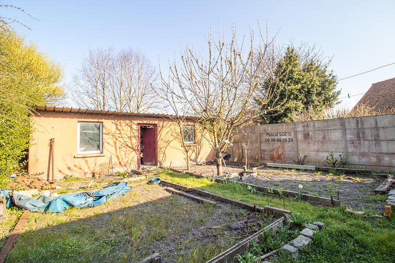 Maison - 300 m² - 11 pièces