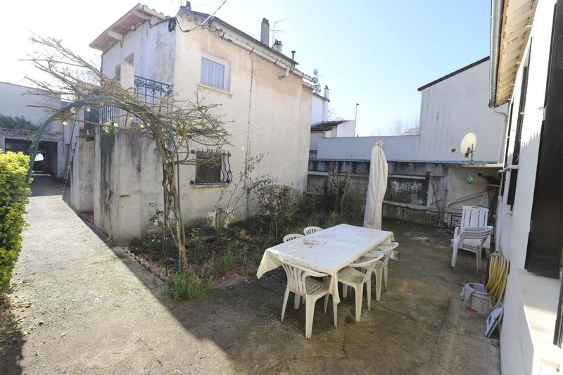 Maison - 140 m² - 7 pièces
