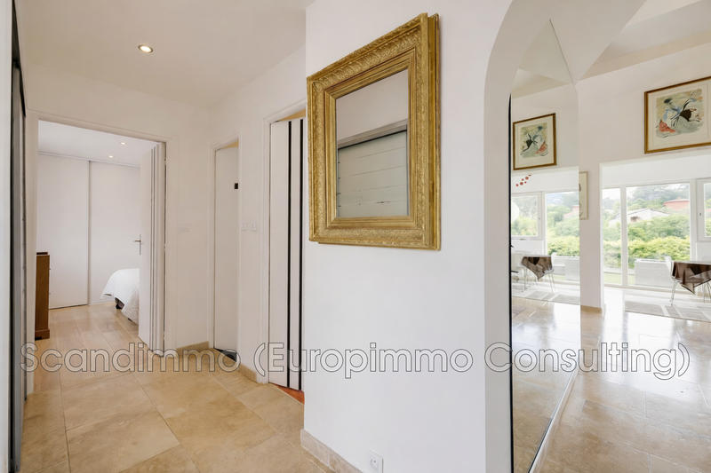 Maison - 141 m² - 5 pièces