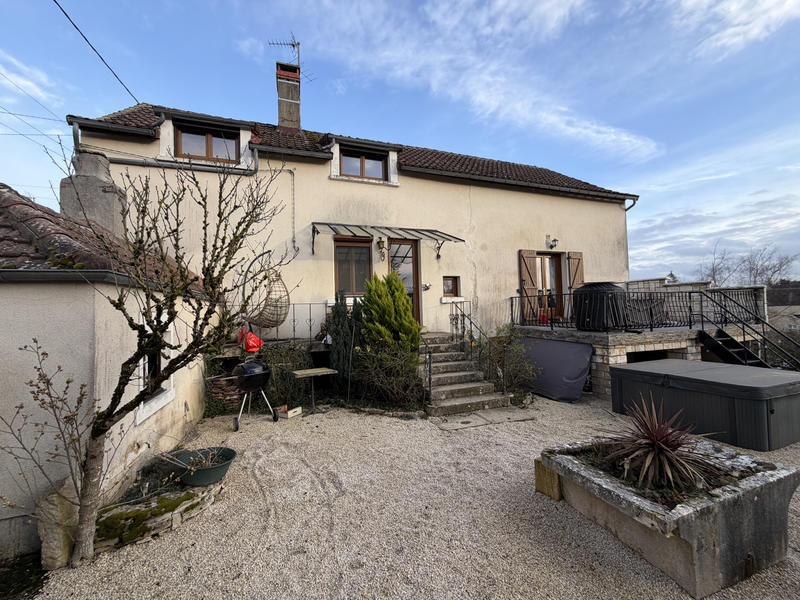 Maison - 135 m² - 5 pièces