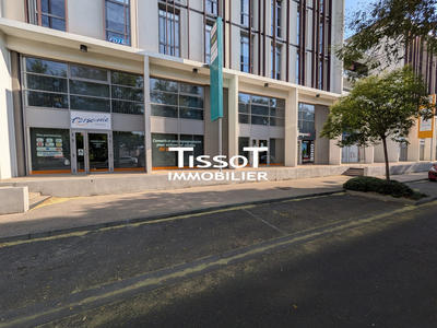 Local commercial - 533 m²