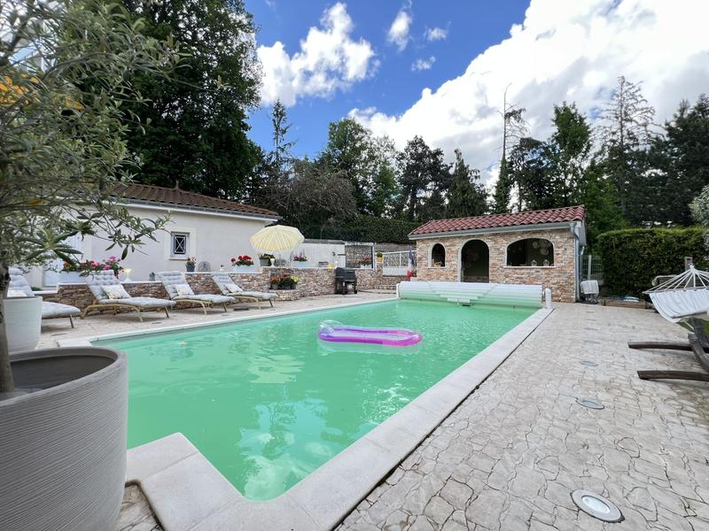 Villa - 230 m² - 7 pièces