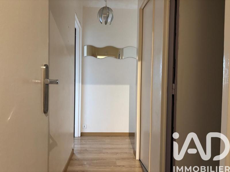 Appartement - 95 m² - 6 pièces
