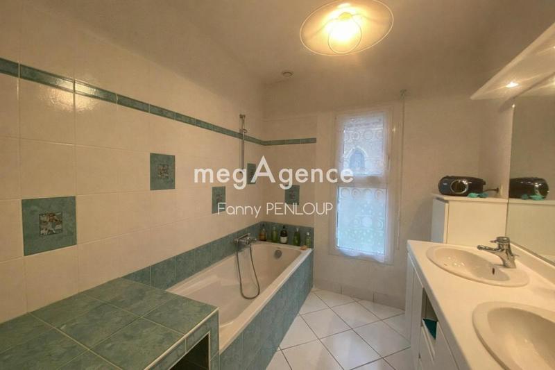 Maison de ville - 190 m² - 8 pièces