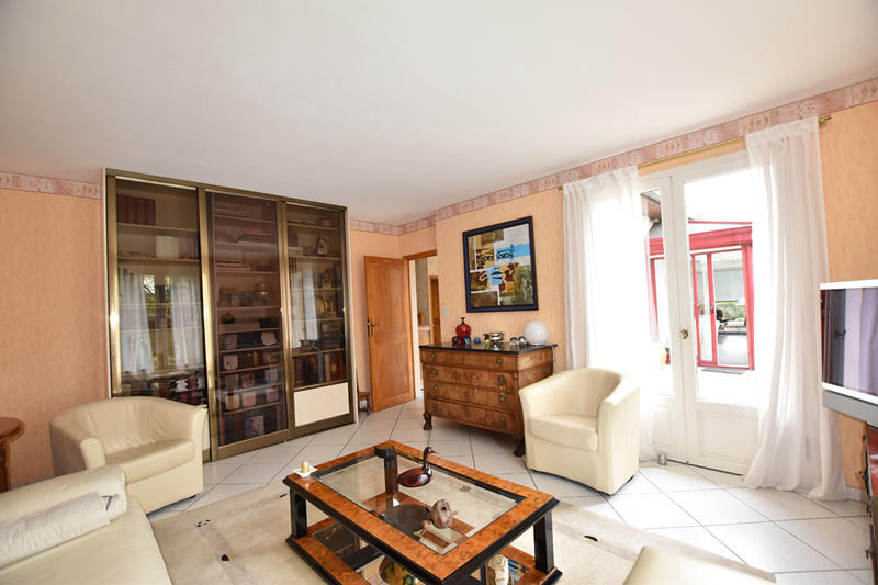 Maison - 183 m² - 6 pièces