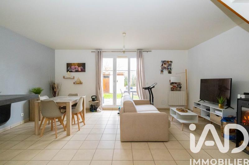 Maison - 80 m² - 4 pièces