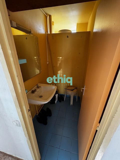 Appartement - 100 m² - 5 pièces