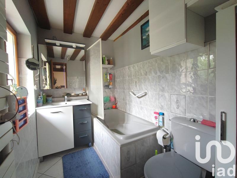 Maison - 200 m² - 12 pièces