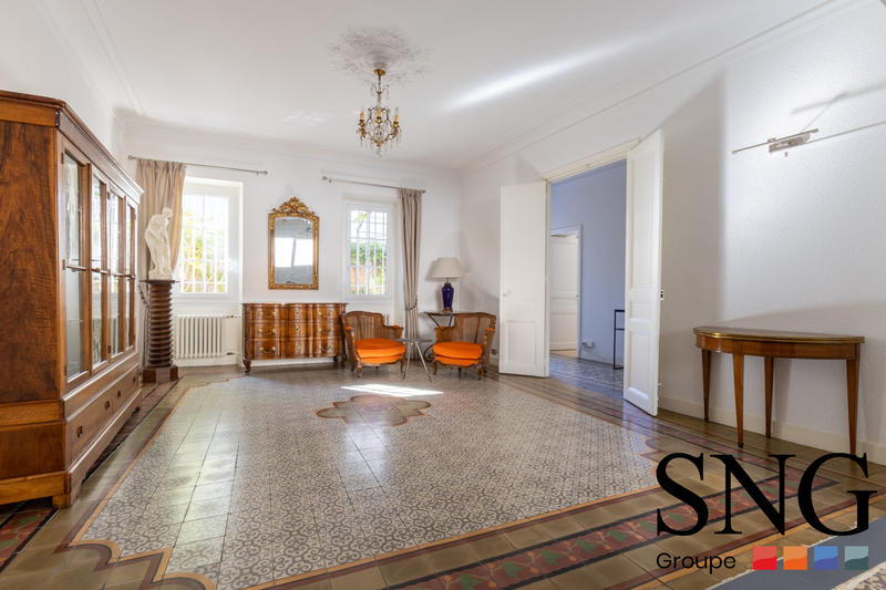 Villa - 175 m² - 6 pièces